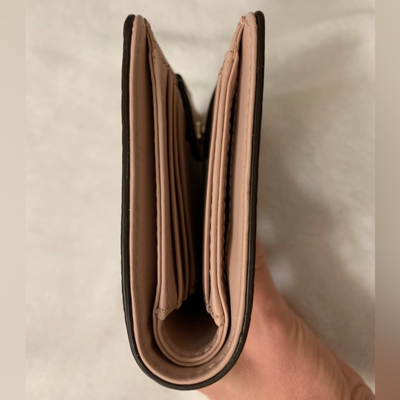 NWT Kate Spade blush wallet - Picture 9 of 13